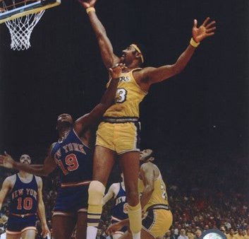 Wilt Chamberlain - Rim action Fashion